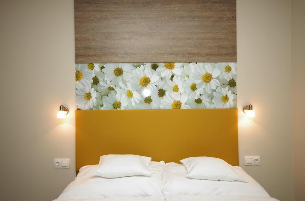 Mosoly Deluxe Apartman ยูลา ภายนอก รูปภาพ