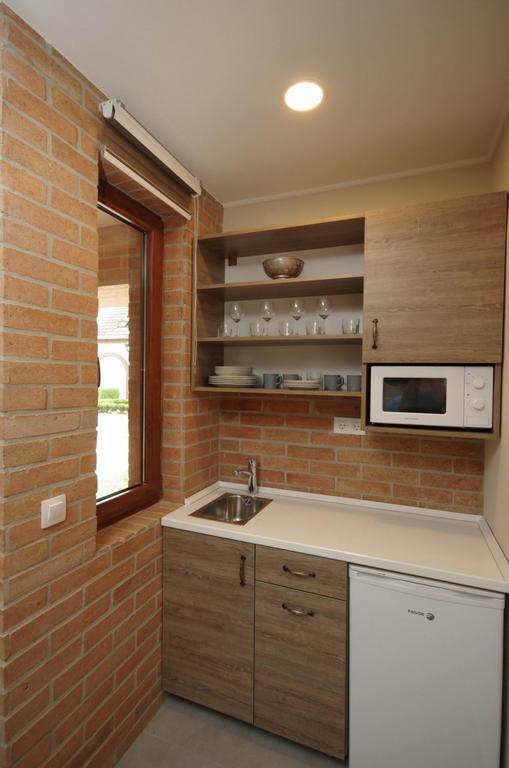 Mosoly Deluxe Apartman ยูลา ภายนอก รูปภาพ